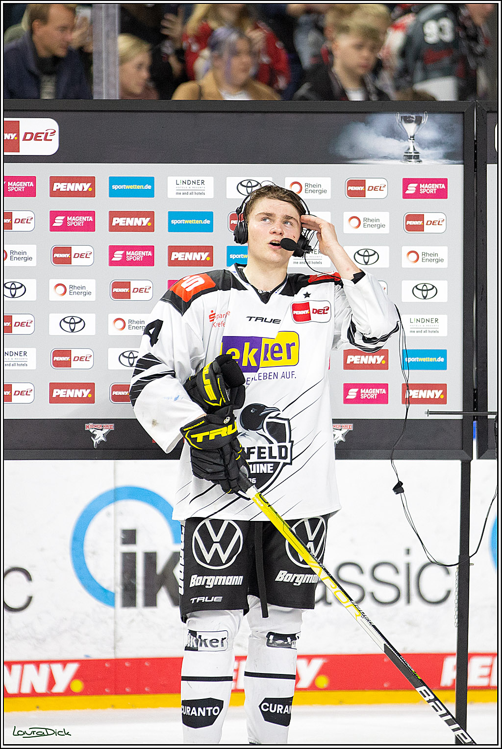 PENNY DEL;  Koelner Haie - Krefeld Pinguins; Koeln, 31.10.2021